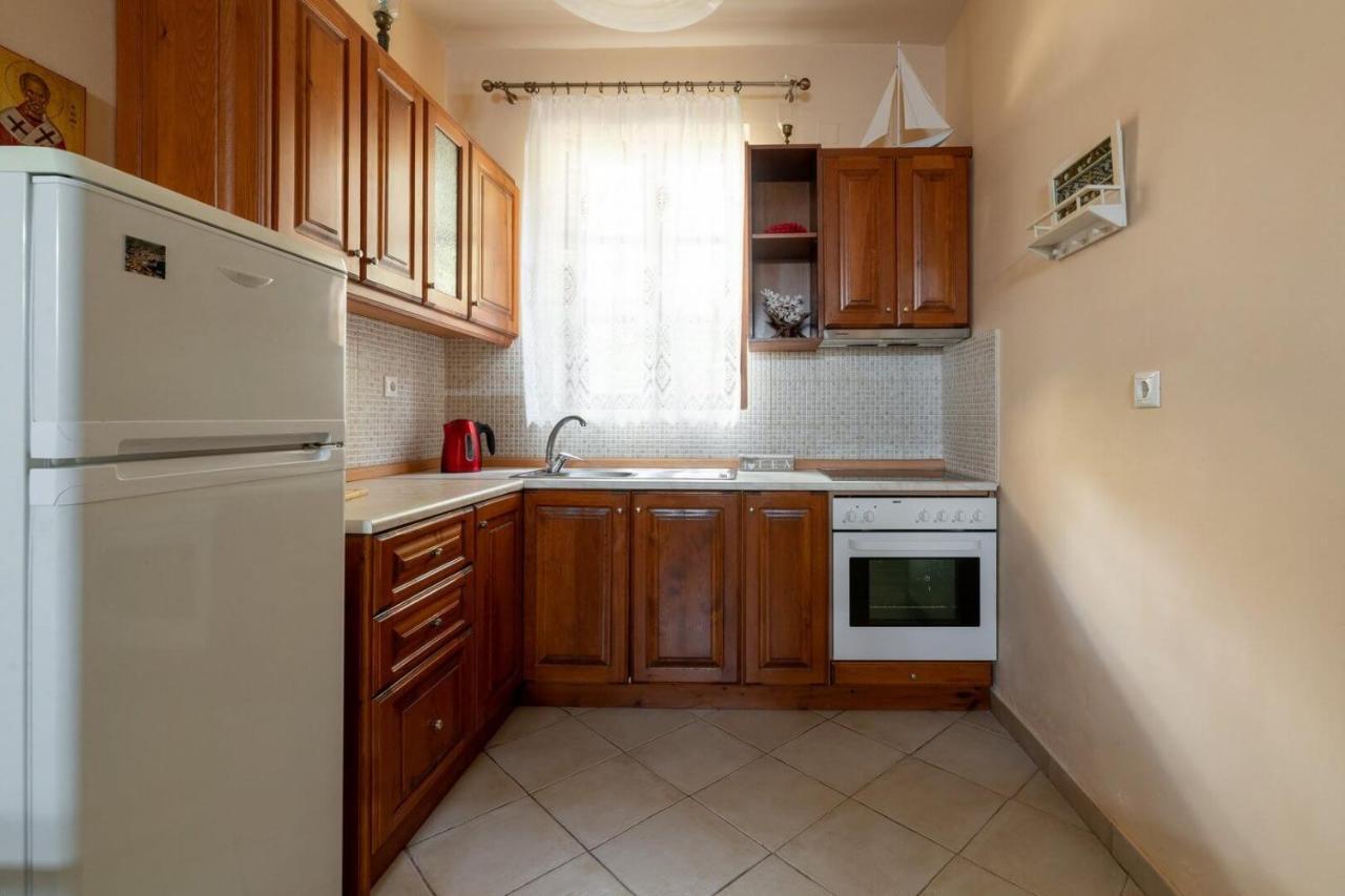 Villa Leleka Chalki Town Esterno foto