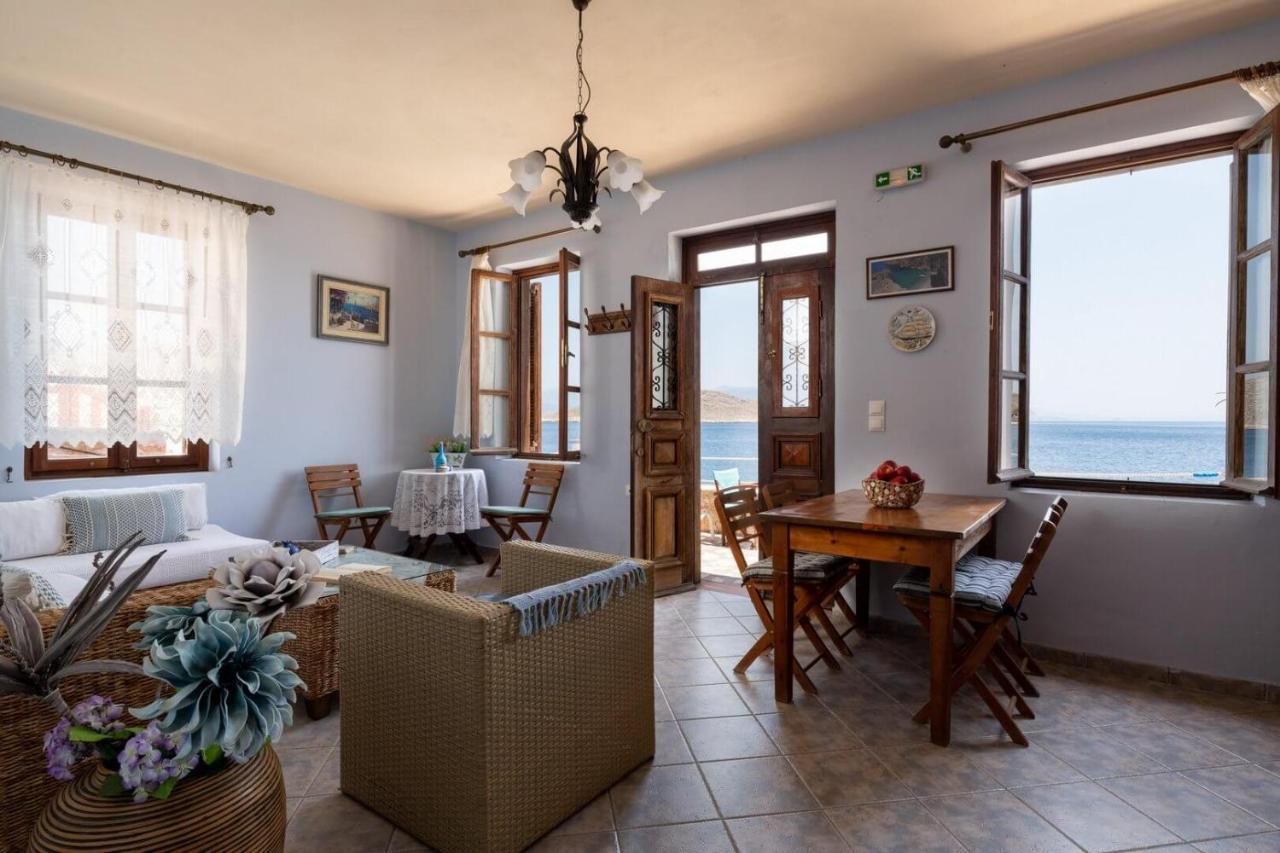 Villa Leleka Chalki Town Esterno foto