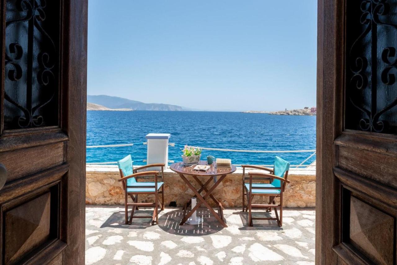 Villa Leleka Chalki Town Esterno foto