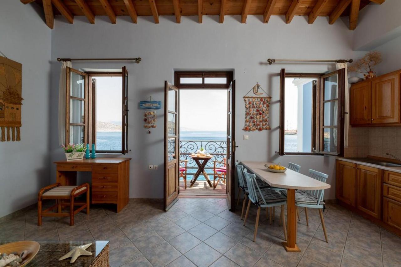 Villa Leleka Chalki Town Esterno foto